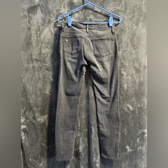 Women’s Rock & Republic Black Jeans With Gold Chain Detail Pockets Size 4 - Picture 2 of 9